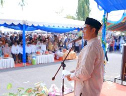 Pemkab Pangkep Bagikan Ratusan Ember Maulid dari OPD